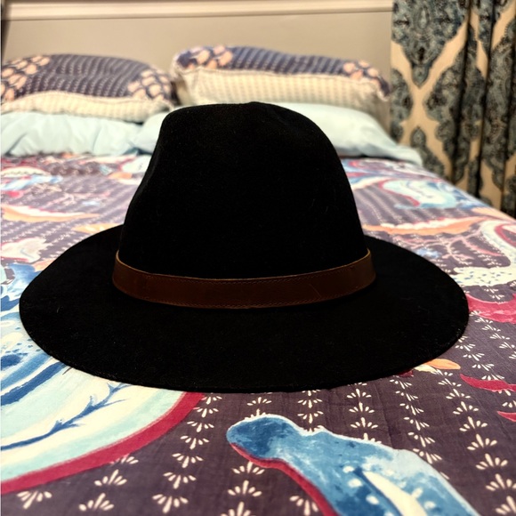 Frye Other - Frye Black Fedora with Brown Band